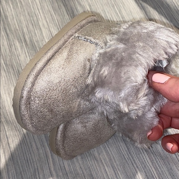 H&M Baby Faux Fur Warm-Lined Lt. Gray Suede Boots - Picture 8 of 10